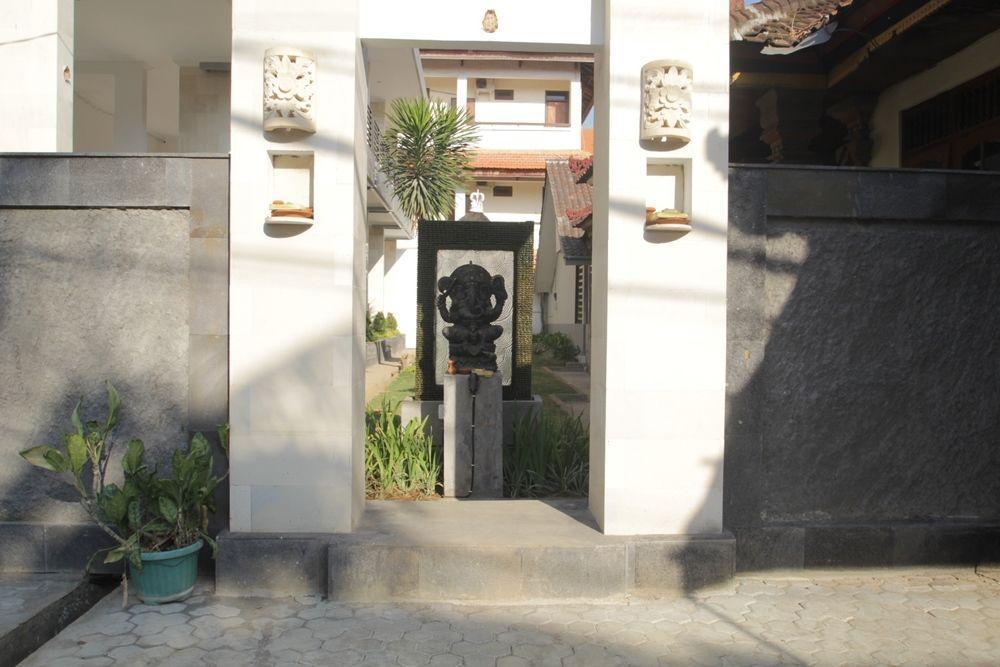 D'Gaduh Suite Kuta 꾸따 외부 사진